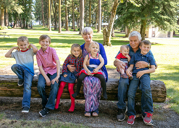 8780 8x 7x5 for Chantel, Barb,Mama, Papa, Ashley,Tyler, Natalie,Katie